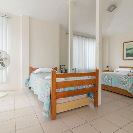 Oceanic Lodge Тонсупа Екстериор снимка