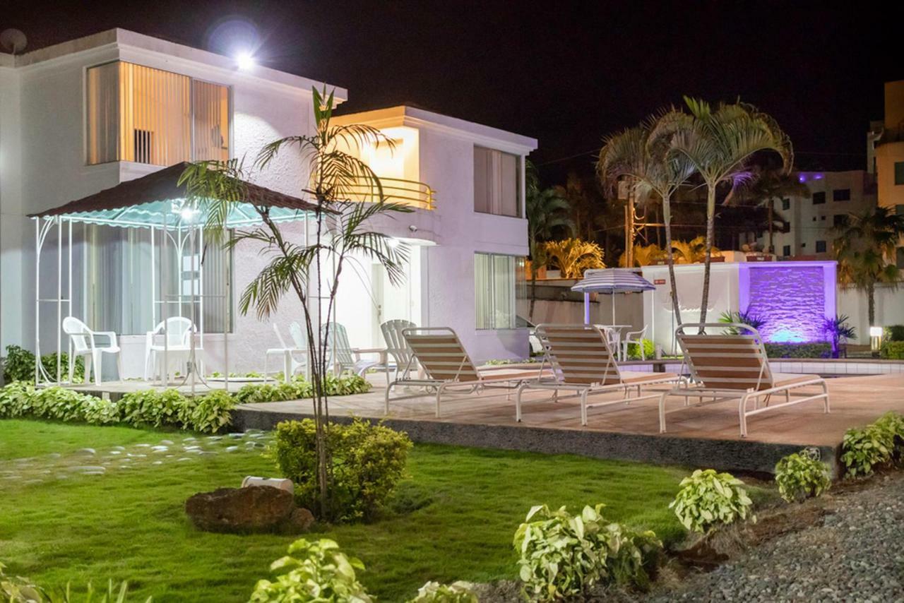 Oceanic Lodge Тонсупа Екстериор снимка